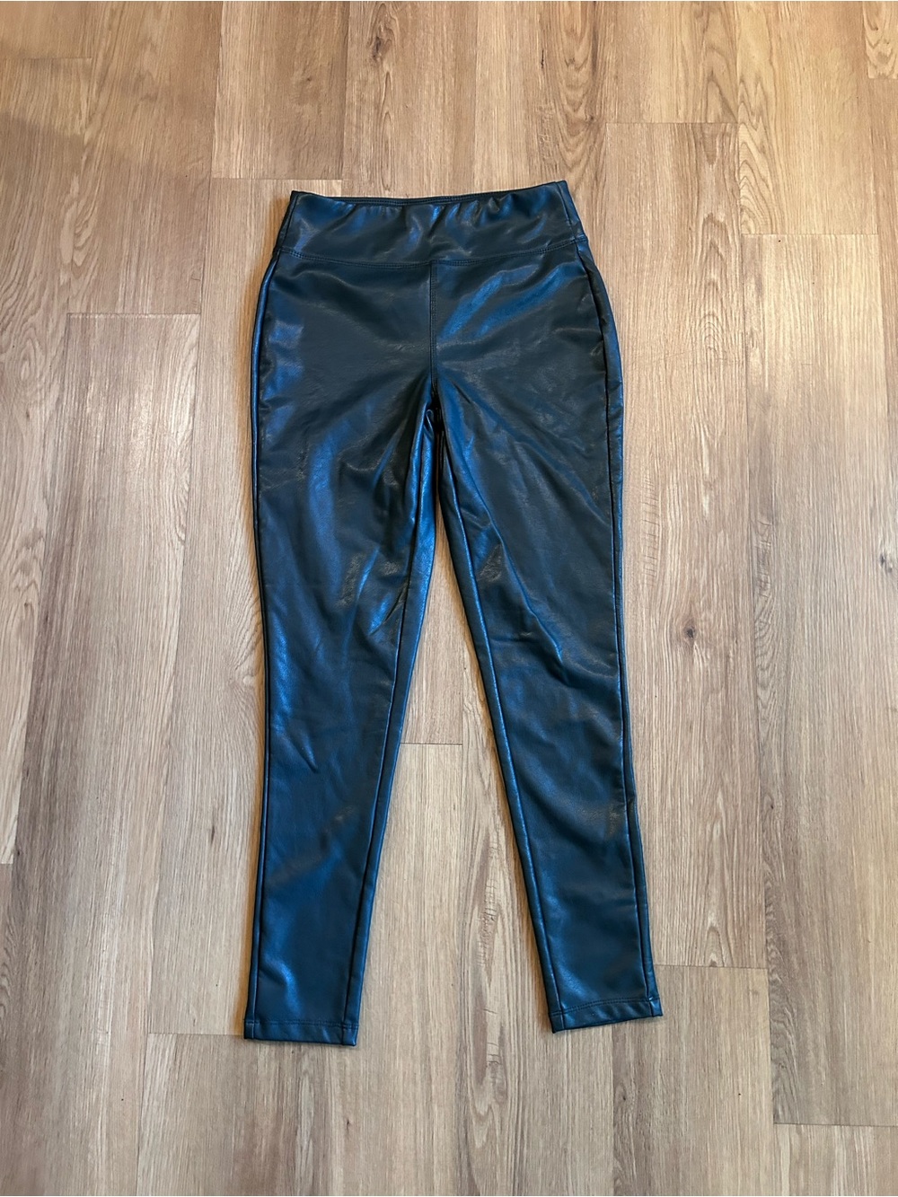 Gianni Bini Green Faux Leather Leggings Size S